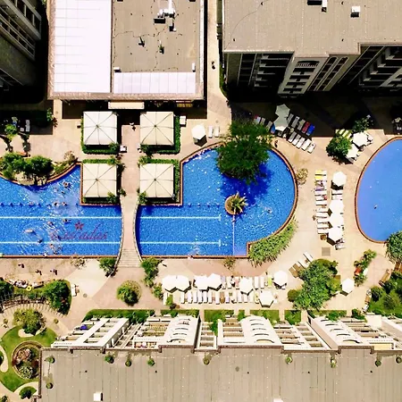 студио каскадас а8 Apartament *